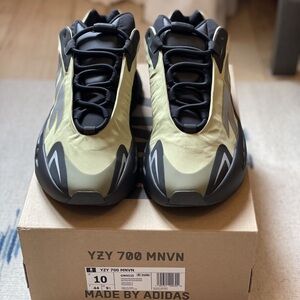 (Size 10) Adidas Yeezy 700 MNVN ‘Resin’